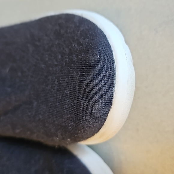 Merinos blue and white slip ons - Picture 4 of 10